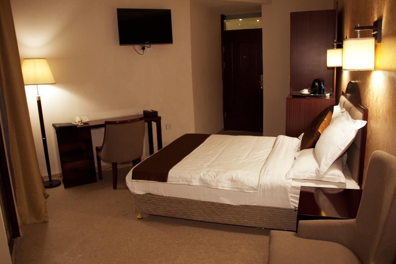Manrashiwa Hotel Addis Abeba Pokoj fotografie